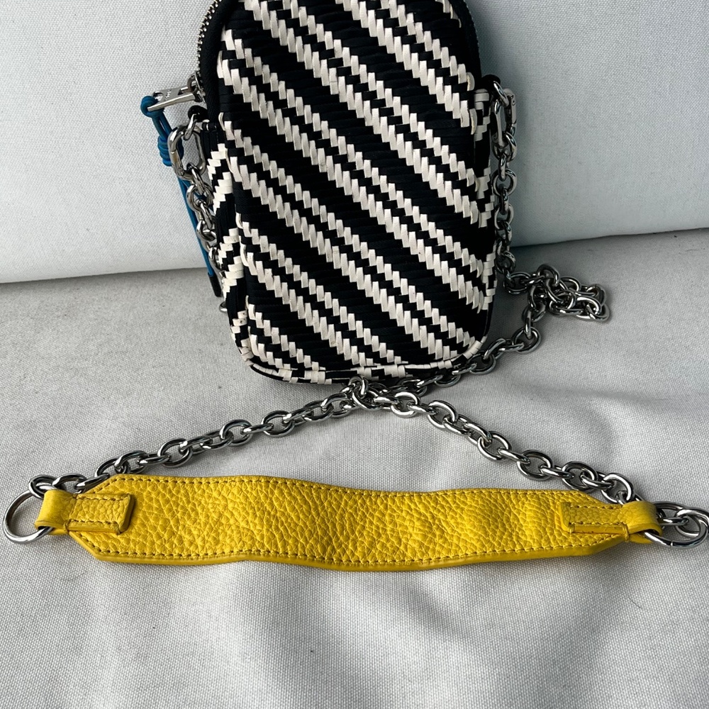 cell phone bag - Picture 3 of 3